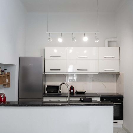 Private Spacious Apartment Athen Eksteriør bilde